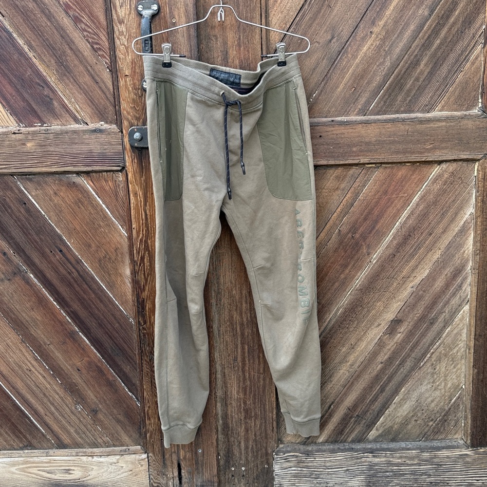 Abercrombie & Fitch Khaki Joggers with Drawstring M - Picture 1 of 5